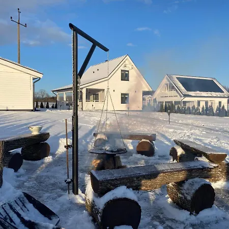 Prázdninový areál Caloroczny -mazury Gizycko Sauna Jacuzii Kominek *