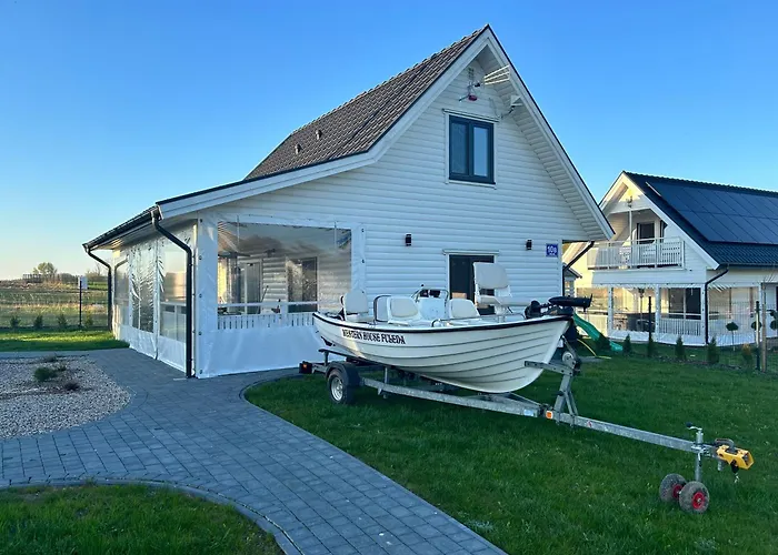 Kompleks wypoczynkowy Całoroczny -mazury Giżycko Sauna Jacuzii Kominek *