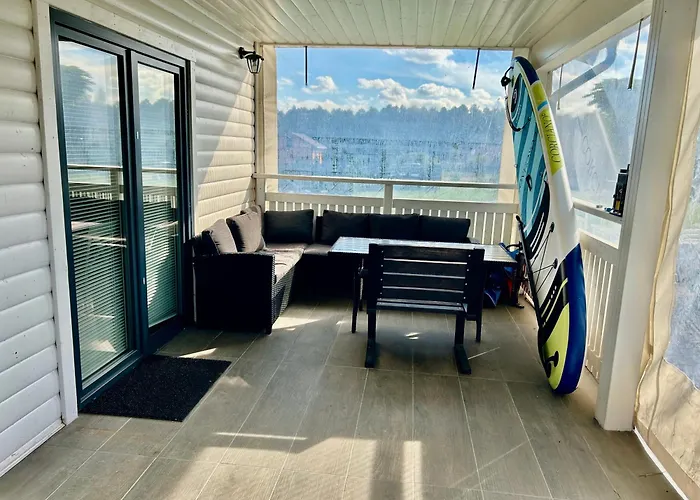 Kompleks wypoczynkowy Całoroczny -mazury Giżycko Sauna Jacuzii Kominek Fuleda